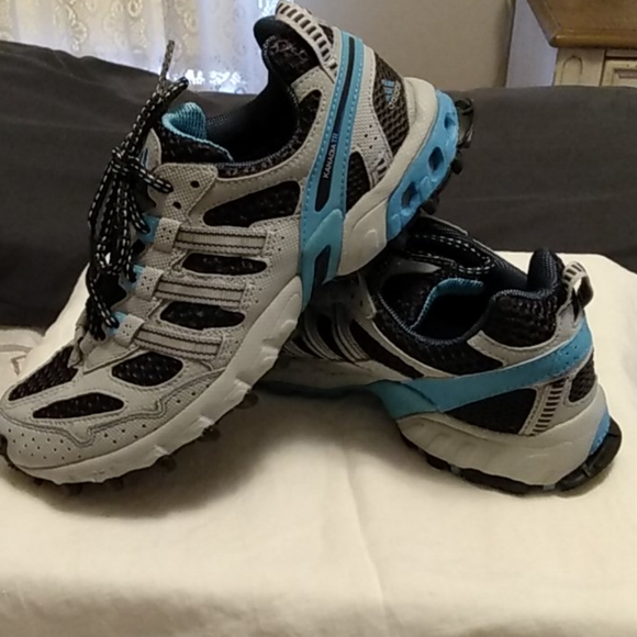 Adidas - Picture 2 of 4